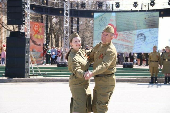 Лениногорскида «Җиңү вальсы» акциясе башлана