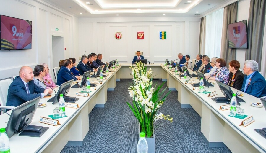 Түбән Кама мэры Ветераннар советы активы белән очрашты