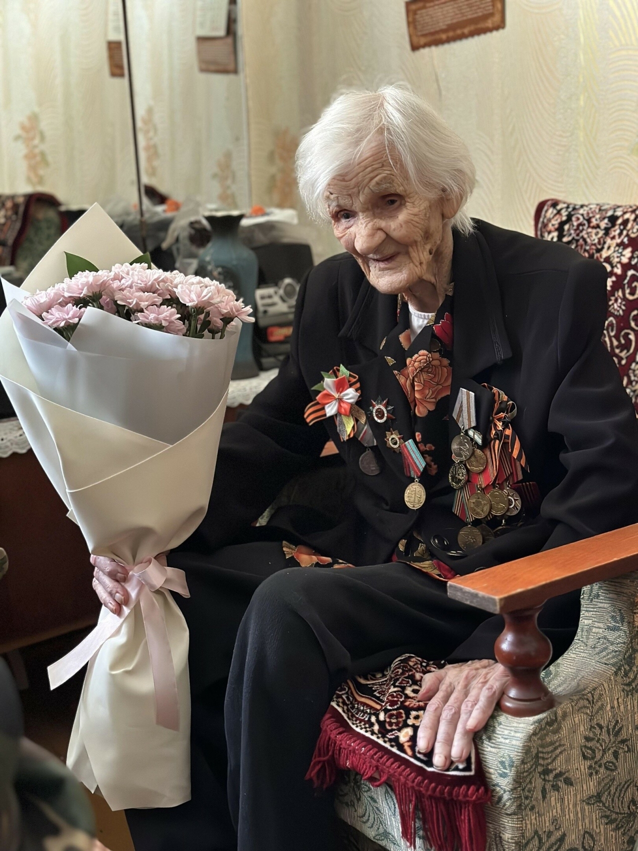 Зәйдә Курск дугасы бәрелешләрендә катнашкан ветераннарны котладылар