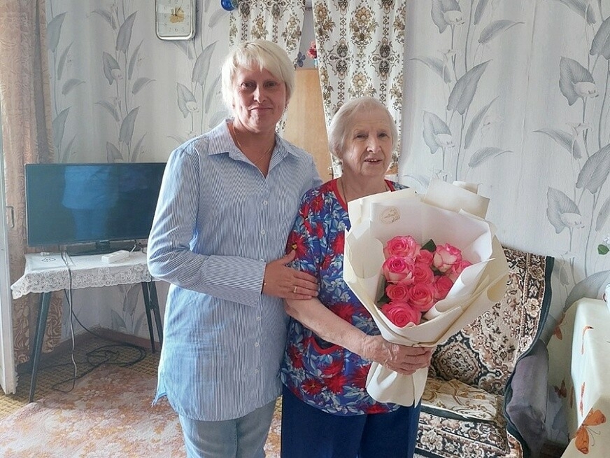 Түбән Каманың беренче төзүчесен юбилее белән котладылар