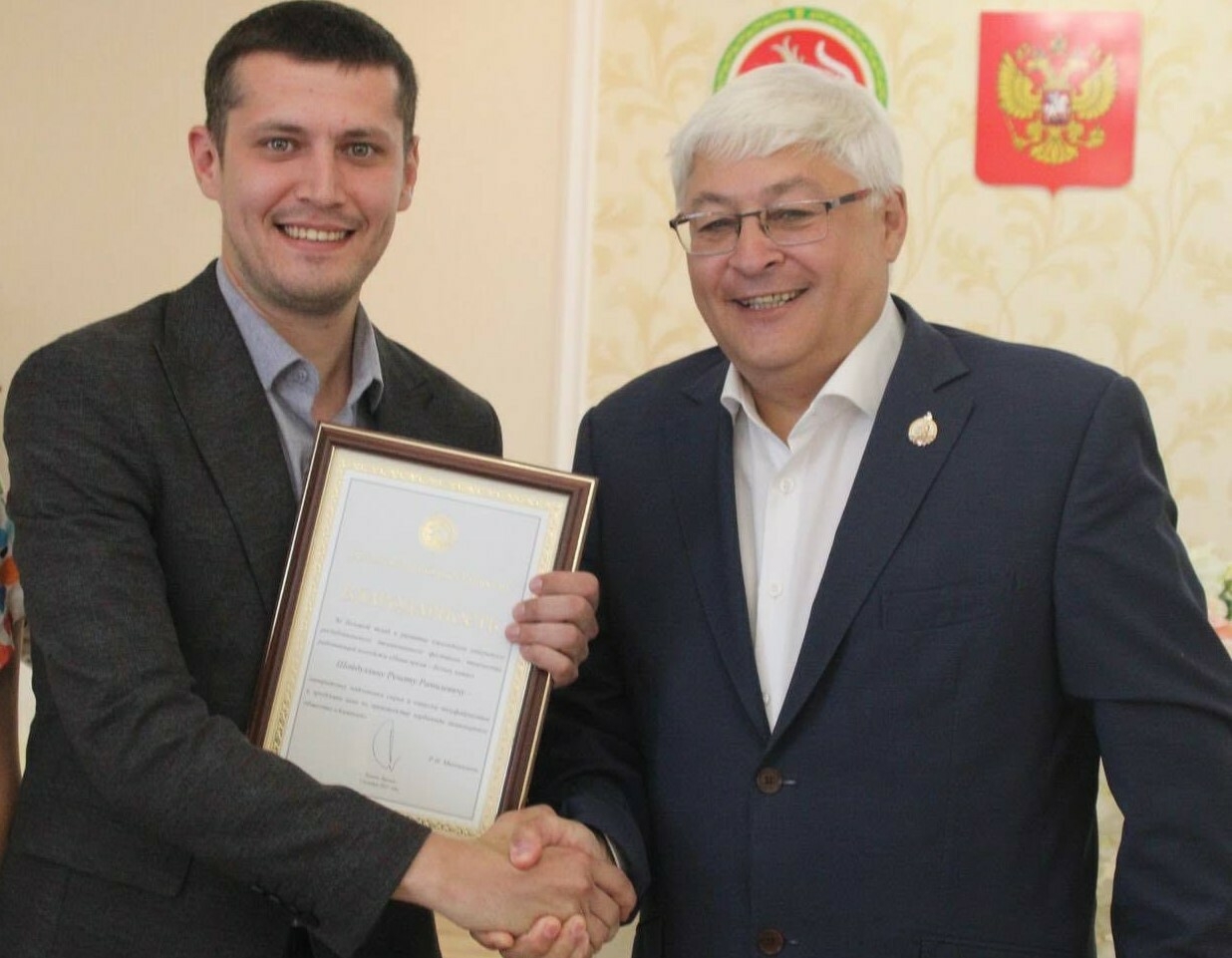 «Безнең заман» фестивале җиңүчесенә Татарстан Рәисенең Рәхмәт хаты тапшырылды