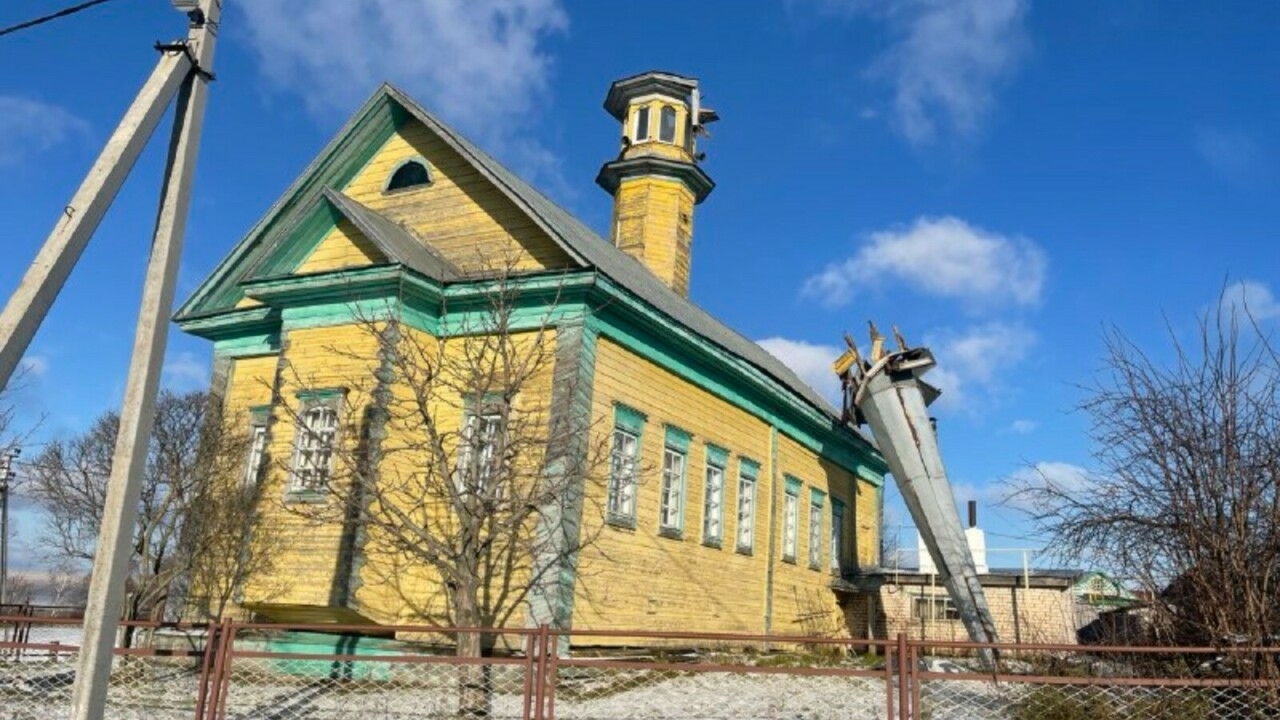 Татарстанда узган ел манарасы ауган тарихи мәчетне яңартачаклар