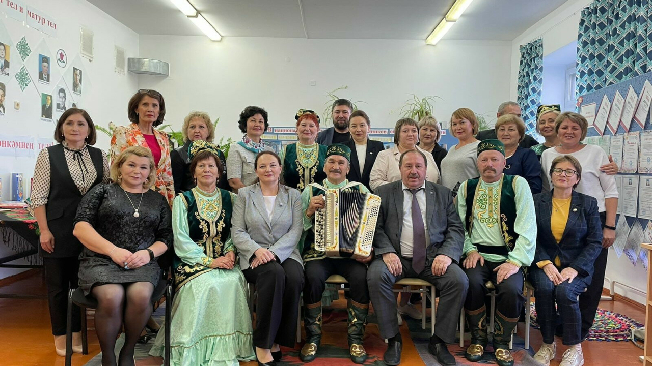 Курган өлкәсендә Татар мәгарифе көннәрендә татар теленнән ачык дәресләр үткәрелә