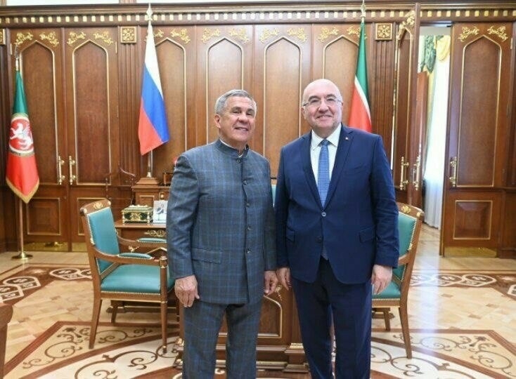Миңнеханов Россиядәге Төркия илчесе Самсар белән очрашты