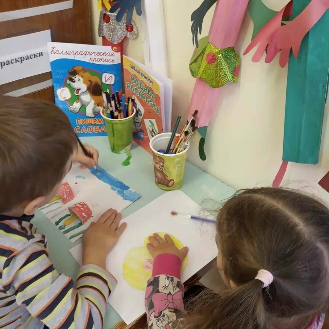 Югары Ослан районының Вахит авылында балалар арасында рәсем ясау бәйгесе узды