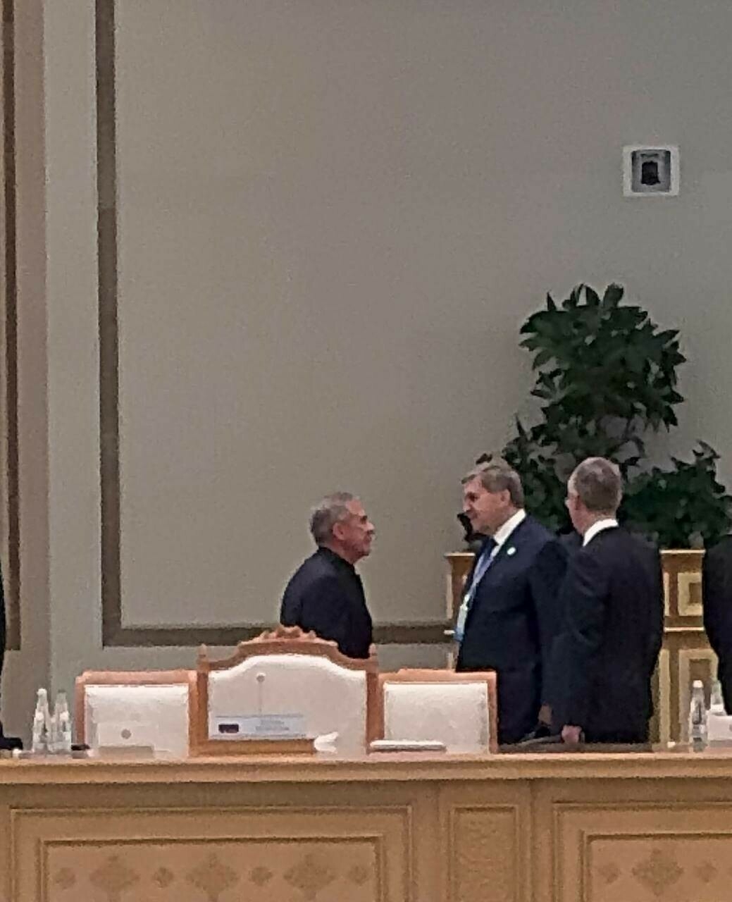 Рөстәм Миңнеханов Юрий Ушаков белән БРИКС саммитына әзерлек турында сөйләшеп алды