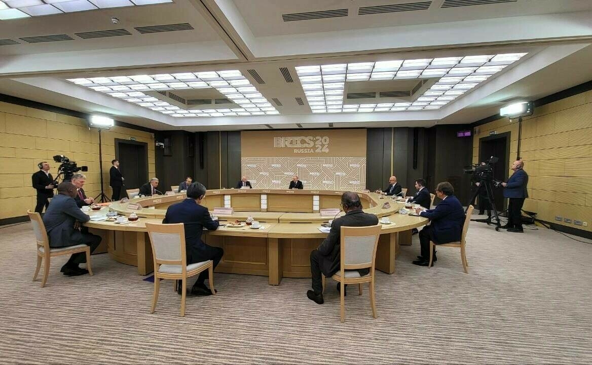 Путин: БРИКС белән хезмәттәшлеккә 30 ил әзер