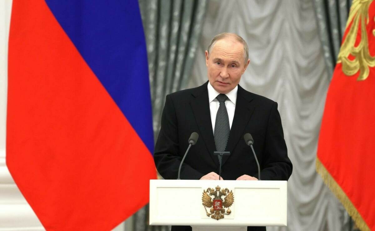 Владимир Путин бүген елга нәтиҗәләр ясаячак һәм россиялеләрнең сорауларына җавап бирәчәк