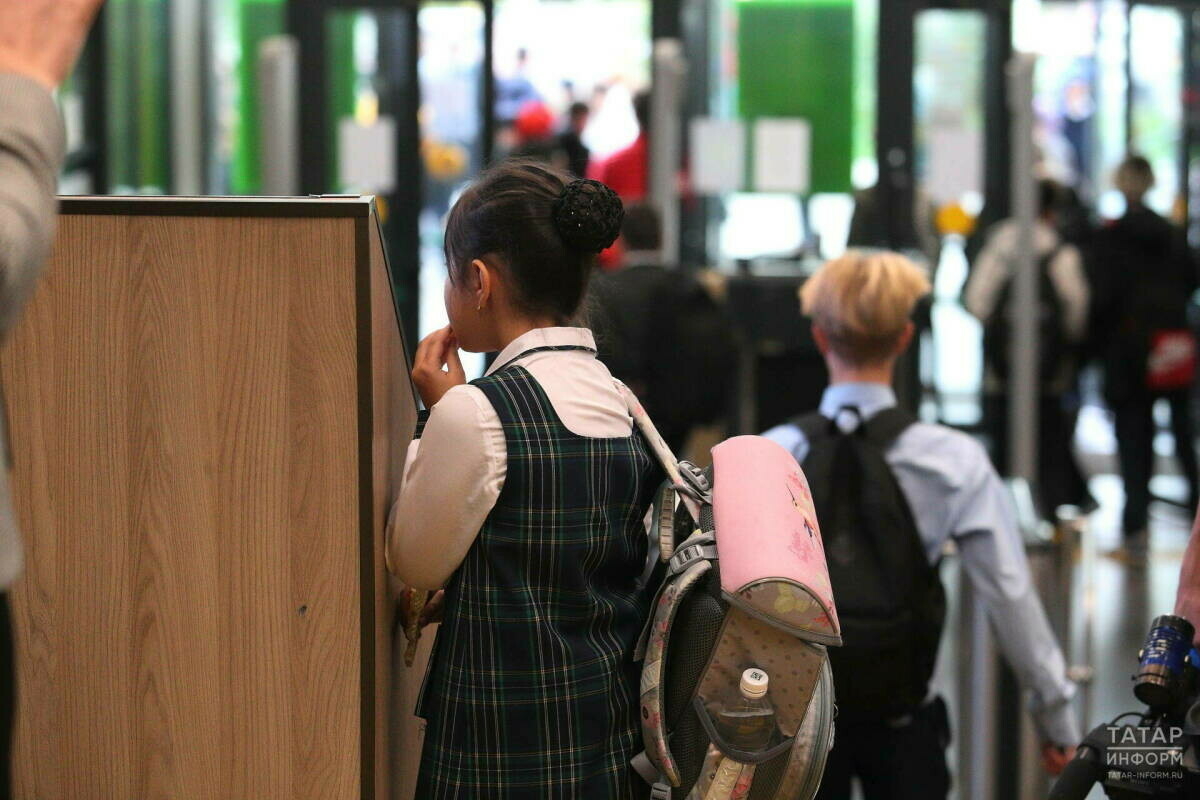 Мэрия Казанның кайбер мәктәпләрендә эвакуация булуын хәбәр итте