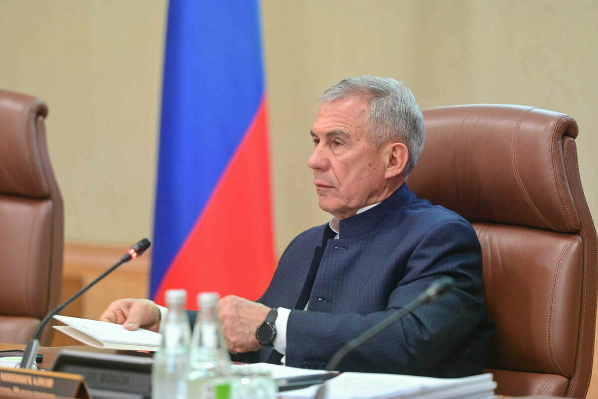Рөстәм Миңнеханов: Тышкы сынаулар Татарстан фәнни комплексы эшен тамырдан үзгәртте