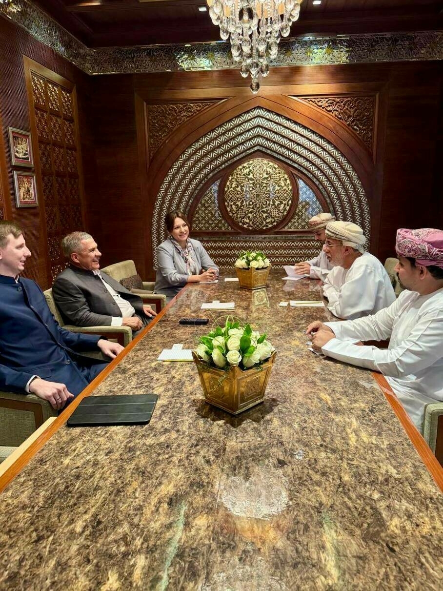 Миңнеханов Оманның Солтан Кабус үзәге рәисе белән хезмәттәшлекне үстерү хакында сөйләште