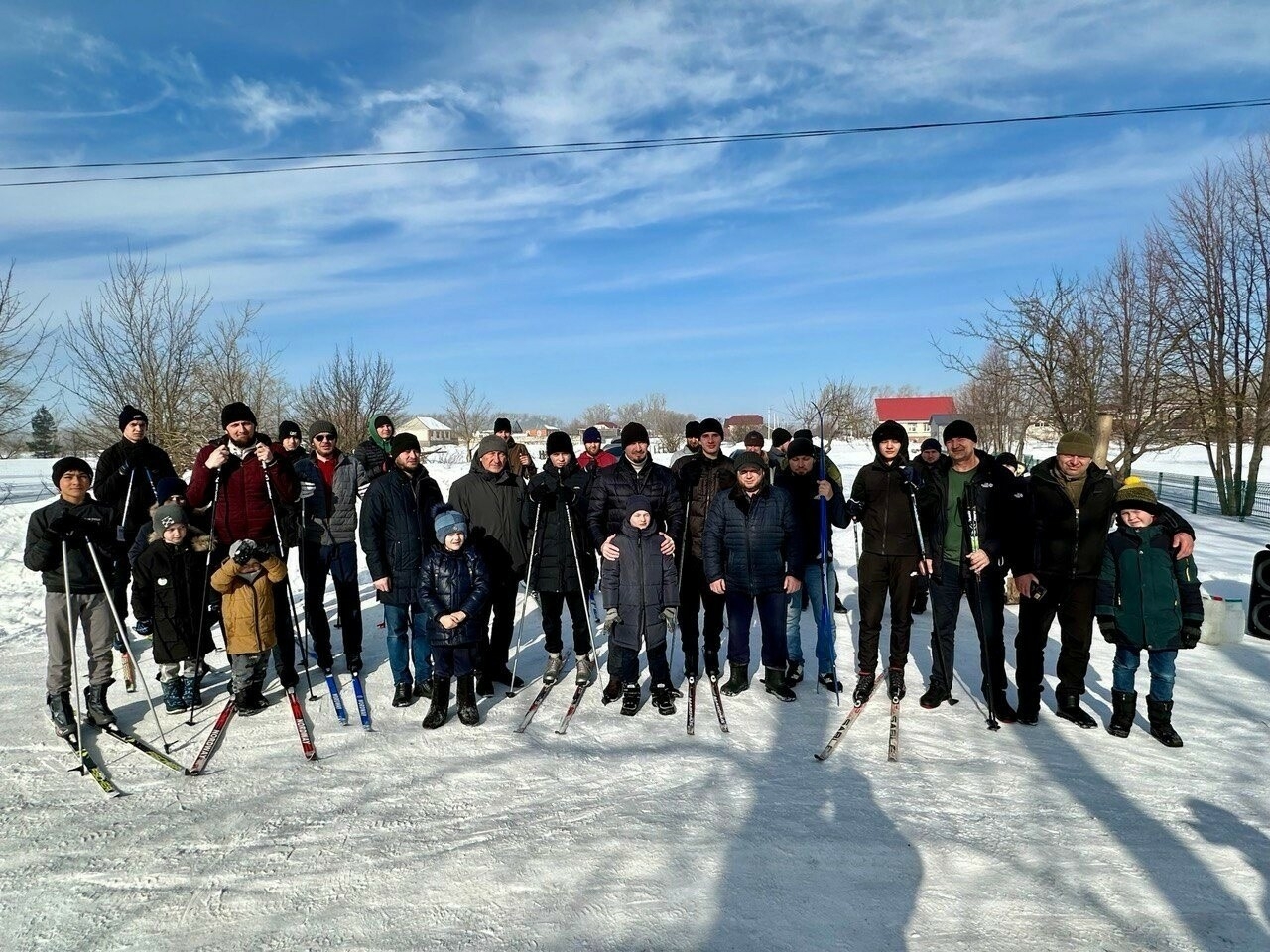 Пенза өлкәсендәге Урта Әләзән авылы мәхәлләләре арасында чаңгы ярышы булган