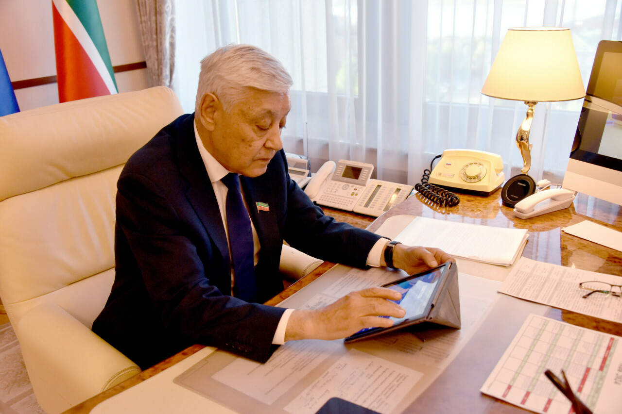 Фәрит Мөхәммәтшин “Бердәм Россия» партиясенең электрон алдан тавыш бирүендә катнашты