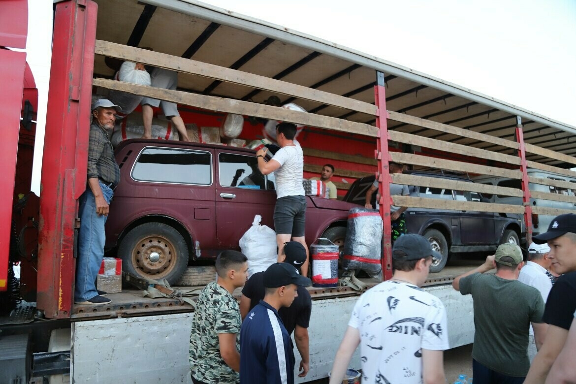 Мөслимлеләр махсус хәрби операция катнашучыларына ярдәм җибәргән