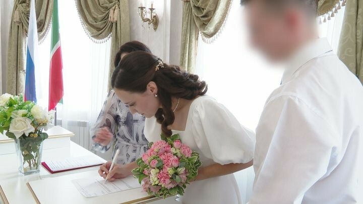 Лениногорскида кыска вакытлы ялга кайткан хәрби өйләнде