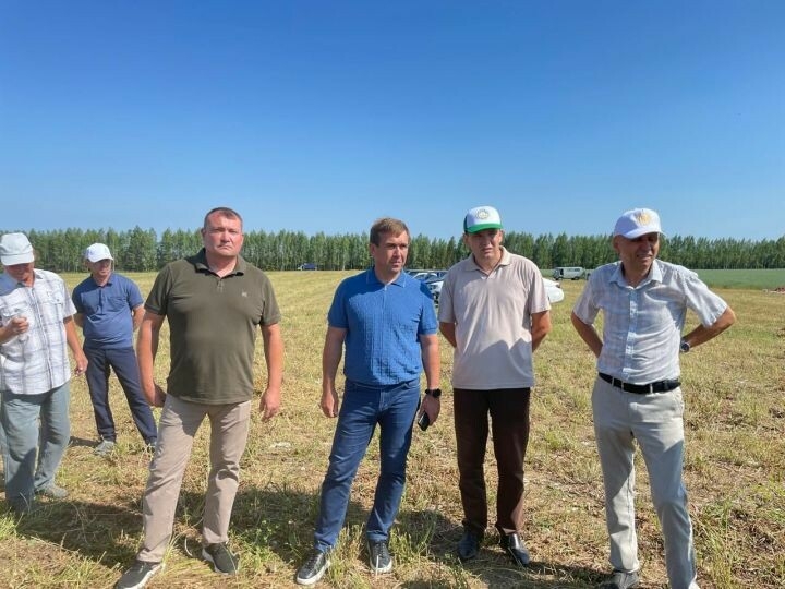 Балтачта комбайннар парады дәвам итә