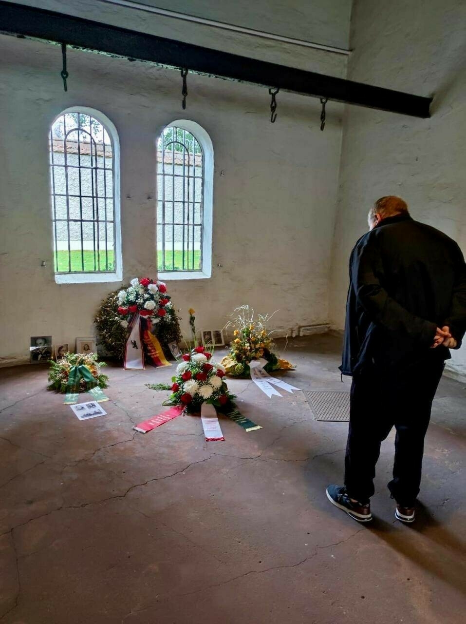 Кудояров: Җәлилчеләрне җәзалау урынына чәчәкләр салу традициягә әверелергә тиеш