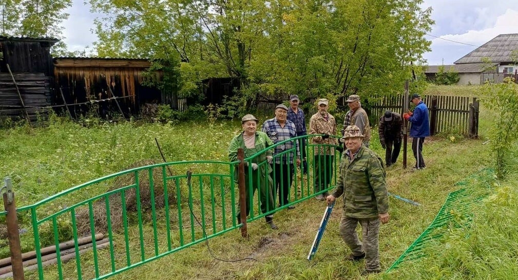 «Яңарыш» газетасы: Һәр авылның иминлеген зиратына карап чамалап була