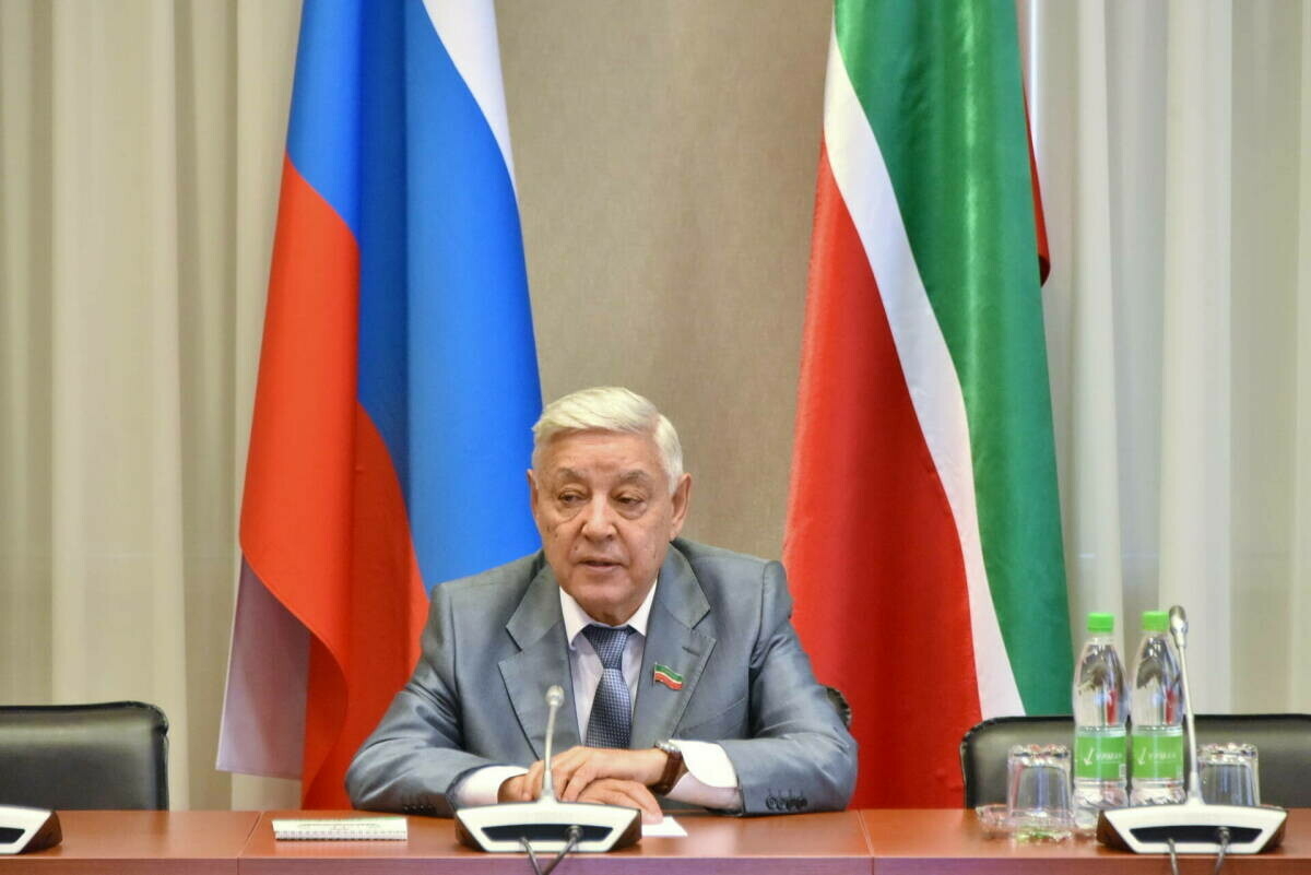 Фәрит Мөхәммәтшин Дәүләт Думасының көзге сессиясенең беренче утырышында катнашты