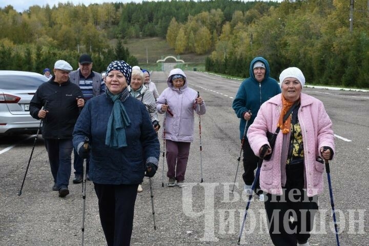 Чирмешәндә скандинав йөрүләрендә катнашучыларны кайнар пылау белән сыйладылар