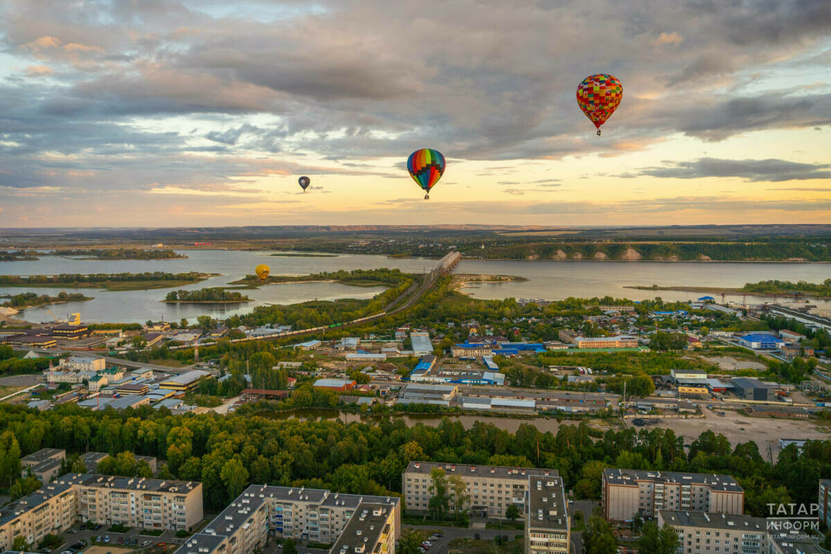 Яшел Үзәнгә «Хезмәт батырлыгы шәһәре» исеме бирелде