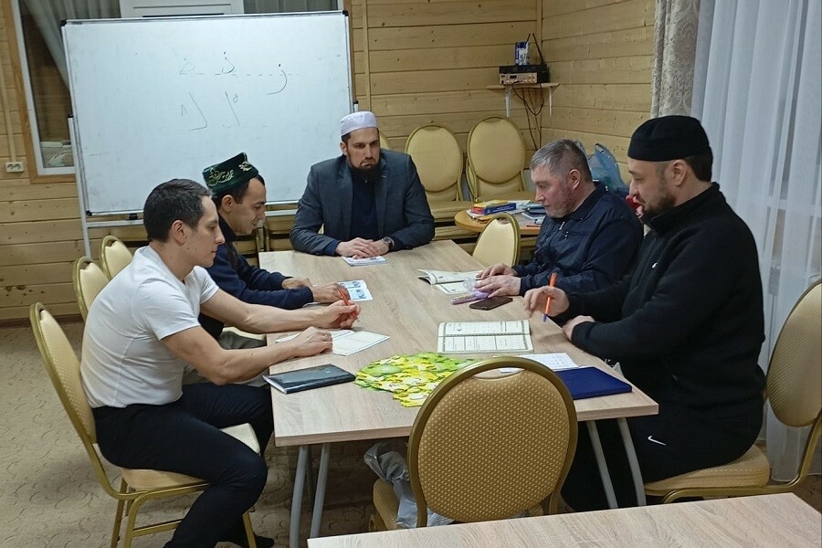 Рамазан алдыннан Коръән укырга өйрәнү курслары башланды
