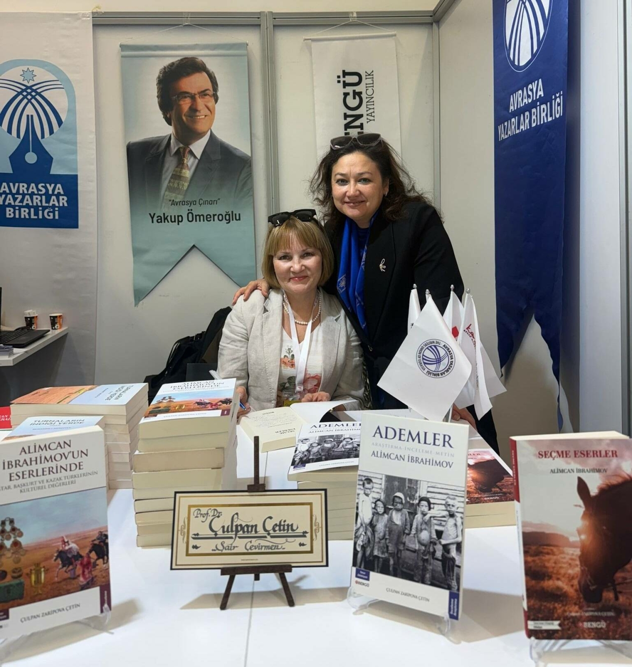 Анкарада үткән XXII халыкара китап күргәзмәсендә татар әдәбияты әсәрләре урын алды