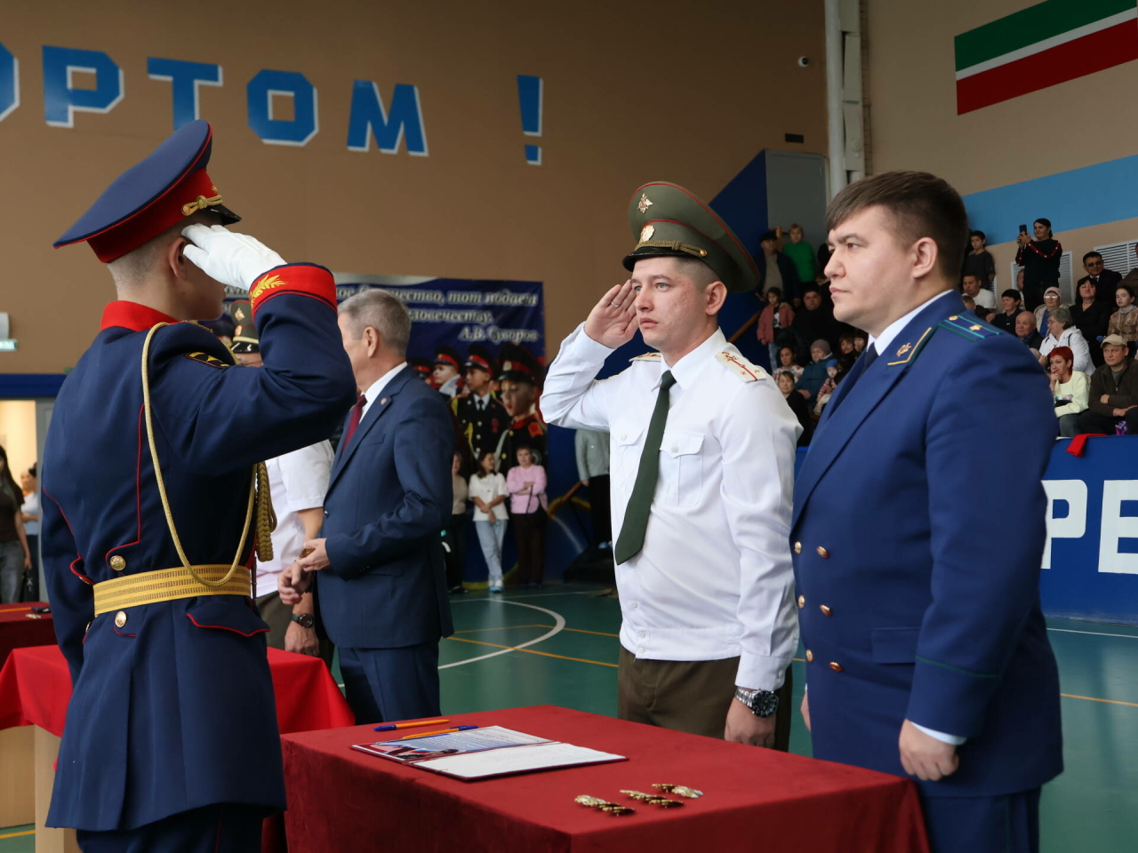 Актаныш районы башлыгы кадет мәктәбе укучыларының тантаналы ант бирү чарасында булды