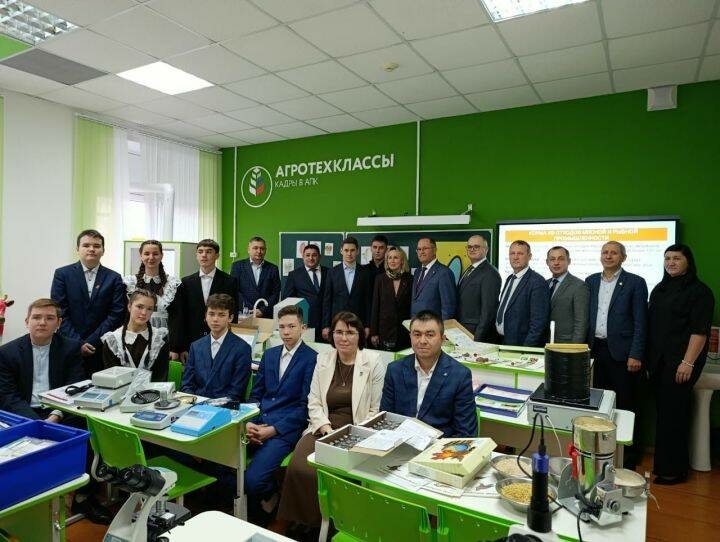 Балтач районының Салавыч авылы лицеенда агросыйныф ачылды