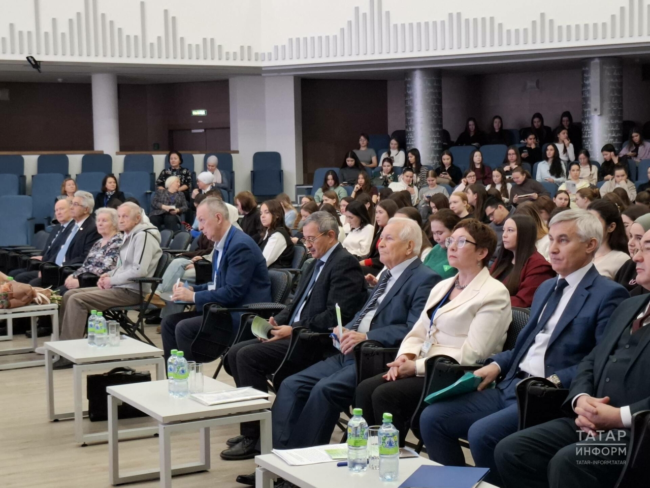 КФУда Каюм Насыйриның 200 еллыгына багышланган конференциянең йомгаклау утырышы узды