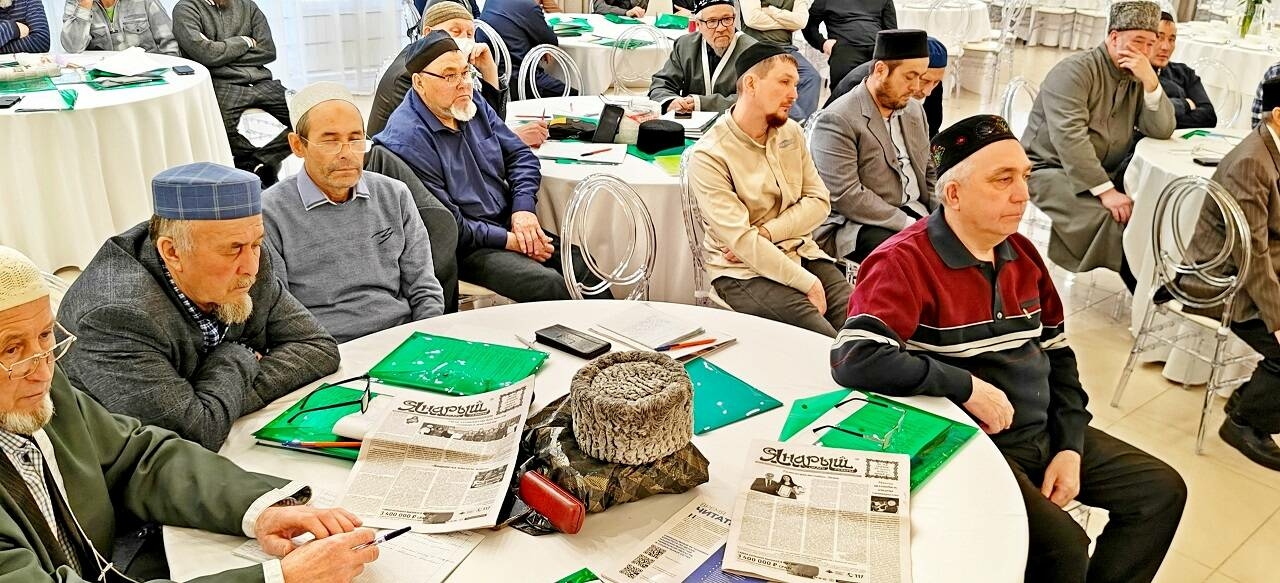 Төмәндә имамнар өчен уку курслары узды: Ислам динендә гыйлем бик зур урын алып тора