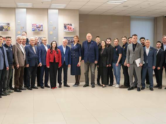 Казанда Идел буе федераль округының Яшьләр парламентлары ассоциациясе утырышы узды