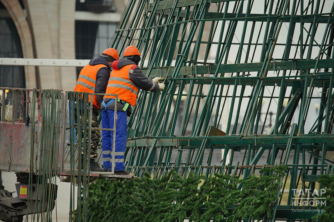 Илсур Метшин: Рекламаны тәртипкә салдык. Әйдәгез, юл билгеләре белән дә шулай итик
