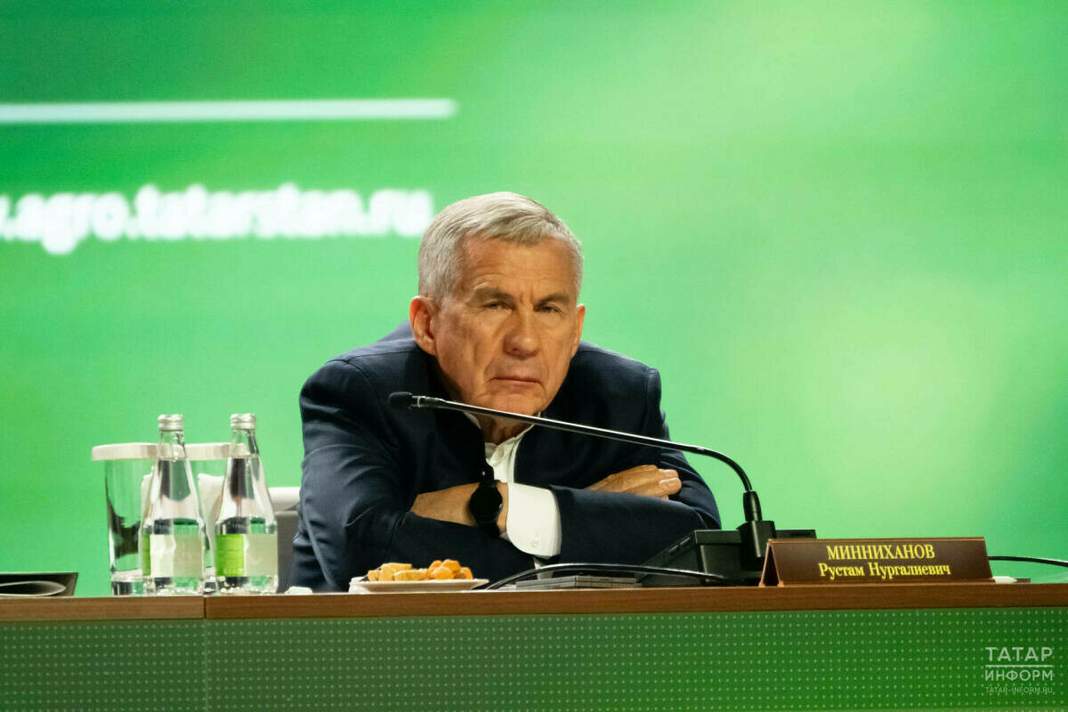 Миңнеханов: Сөт күләме һәм баш саны кими торган районнарда хезмәт хакы түбән