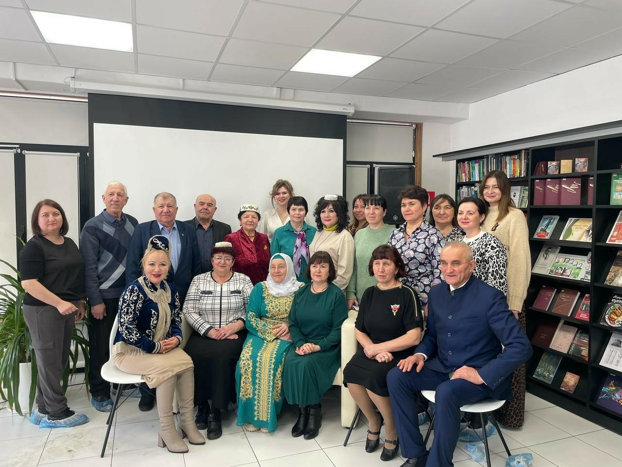 Ульяновскида Каюм Насыйриның 200 еллыгына түгәрәк өстәл оештырылды