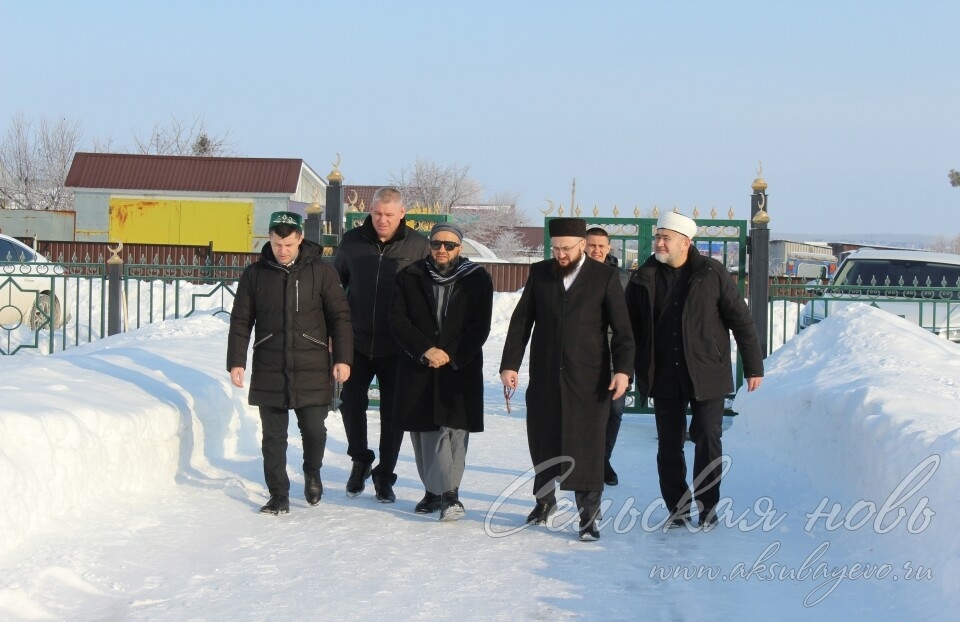 Татарстан мөселманнары Диния нәзарәте мөфтие Аксубай районы мөселманнары белән очрашты