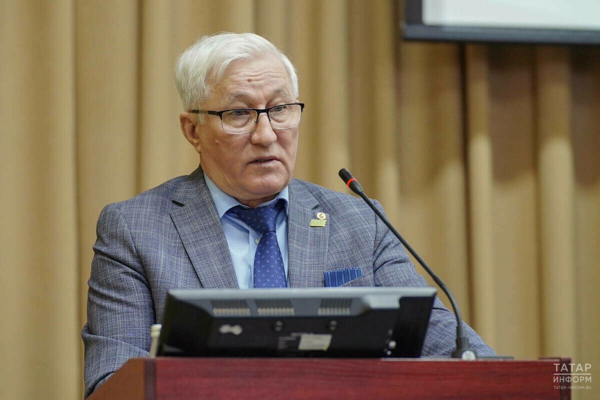 Камияр Байтимеров «Фермер авылы» программасын эшләтеп җибәрергә тәкъдим итте