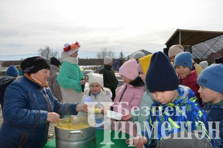 Чирмешәндә Нәүрүз бәйрәмендә «карга боткасы» пешерделәр