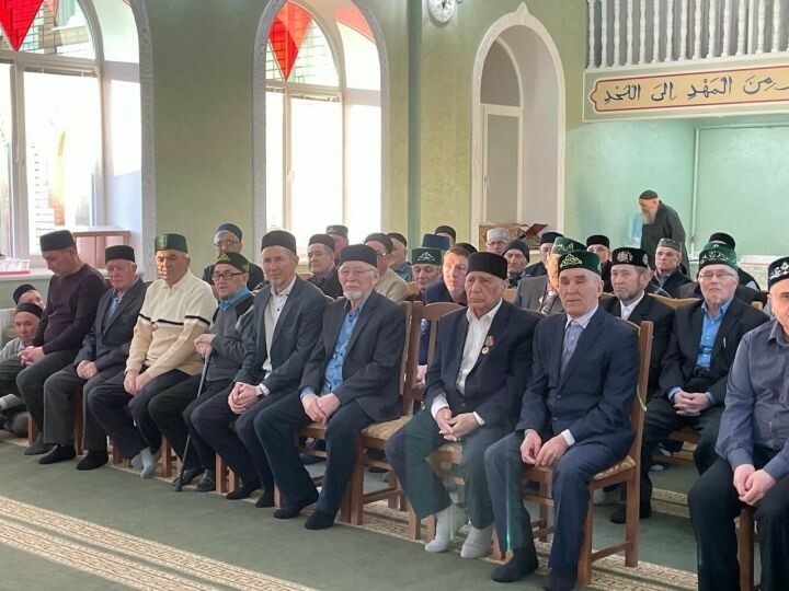 Балтач районы башлыгы махсус операциядә катнашучыларның якыннары өчен ифтар үткәрде