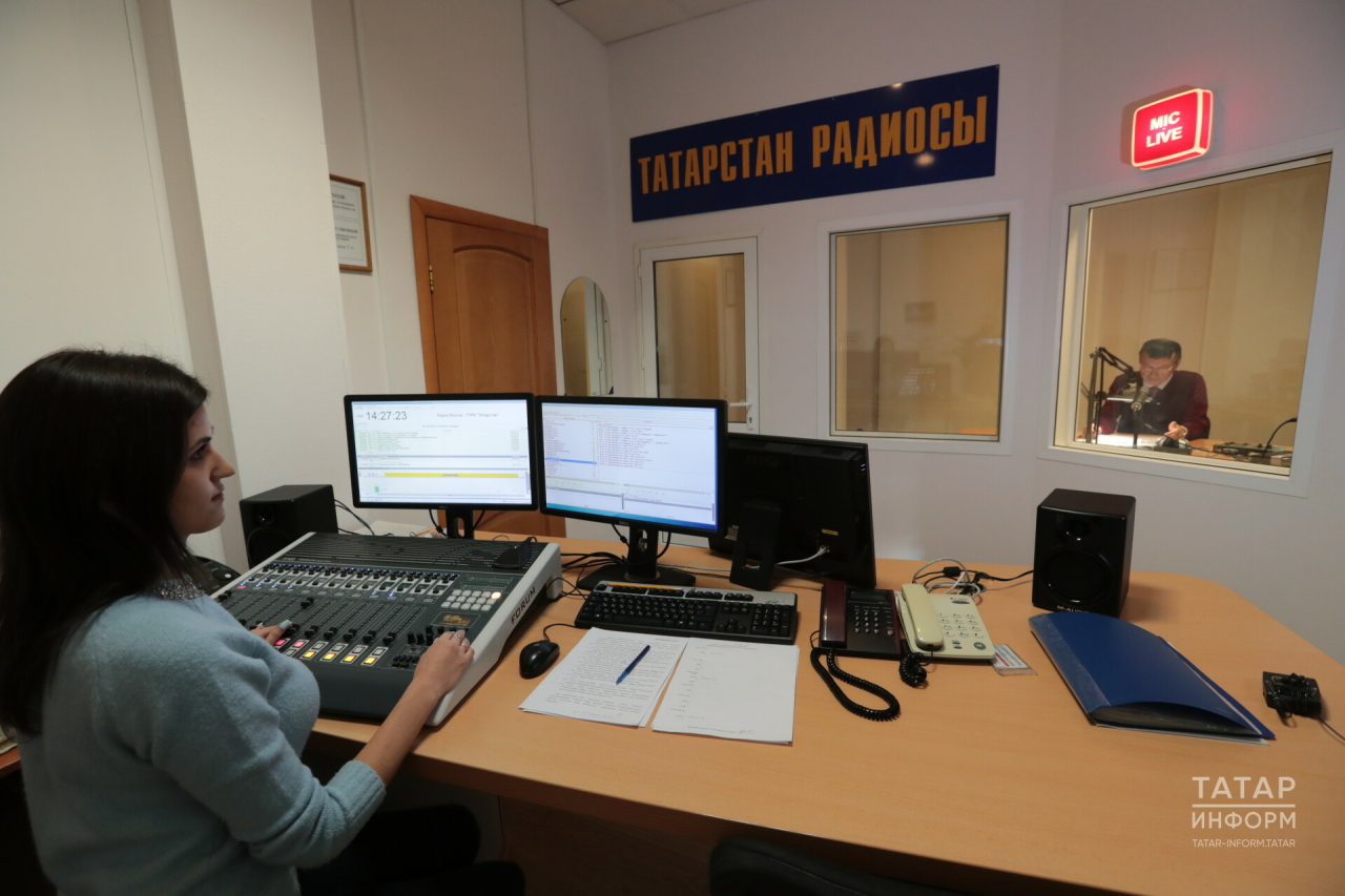 Татарстан радиосында «Татар радиоуниверситеты» тапшыруы чыга башлый