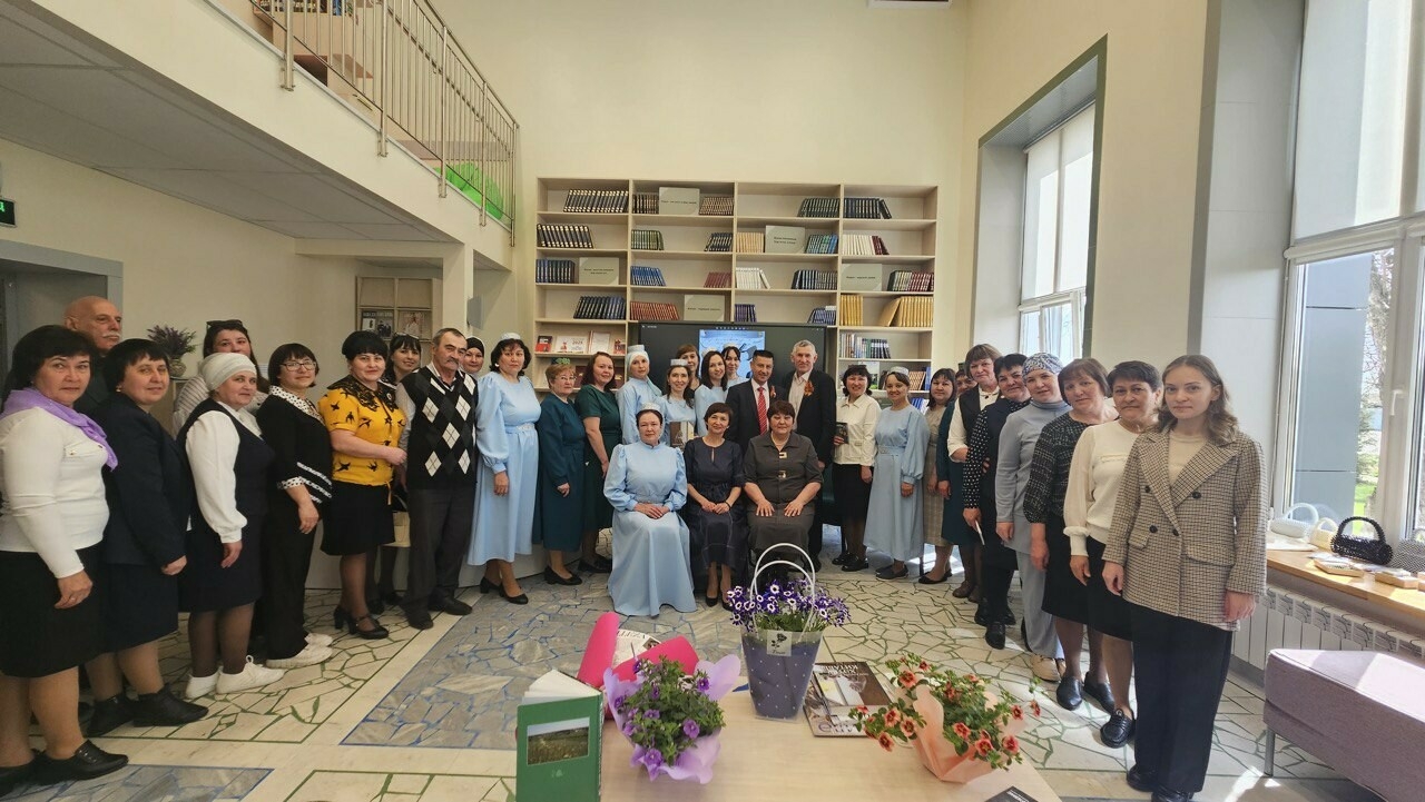 Сабада «Хәтер яши китап битләрендә» дип исемләнгән әдәби чара узды