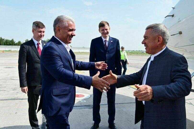 Рөстәм Миңнеханов эш сәфәре белән Үзбәкстанга килде