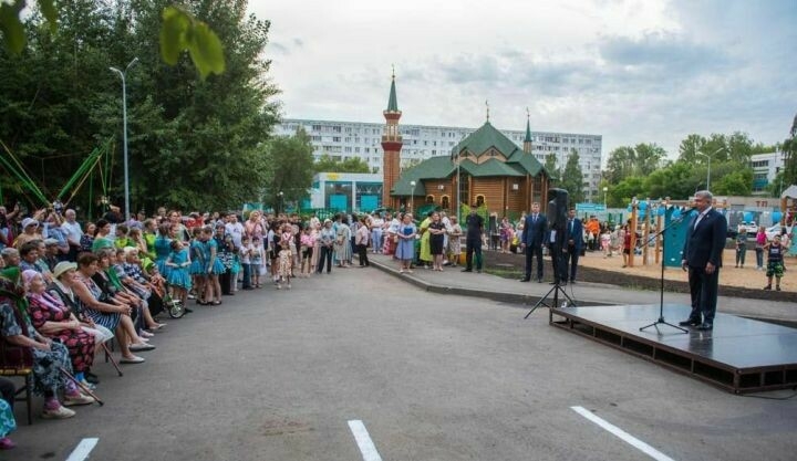 Наил Мәһдиев «Безнең ишегалды» программасы буенча башкарылган эшләрне саклауны сорады