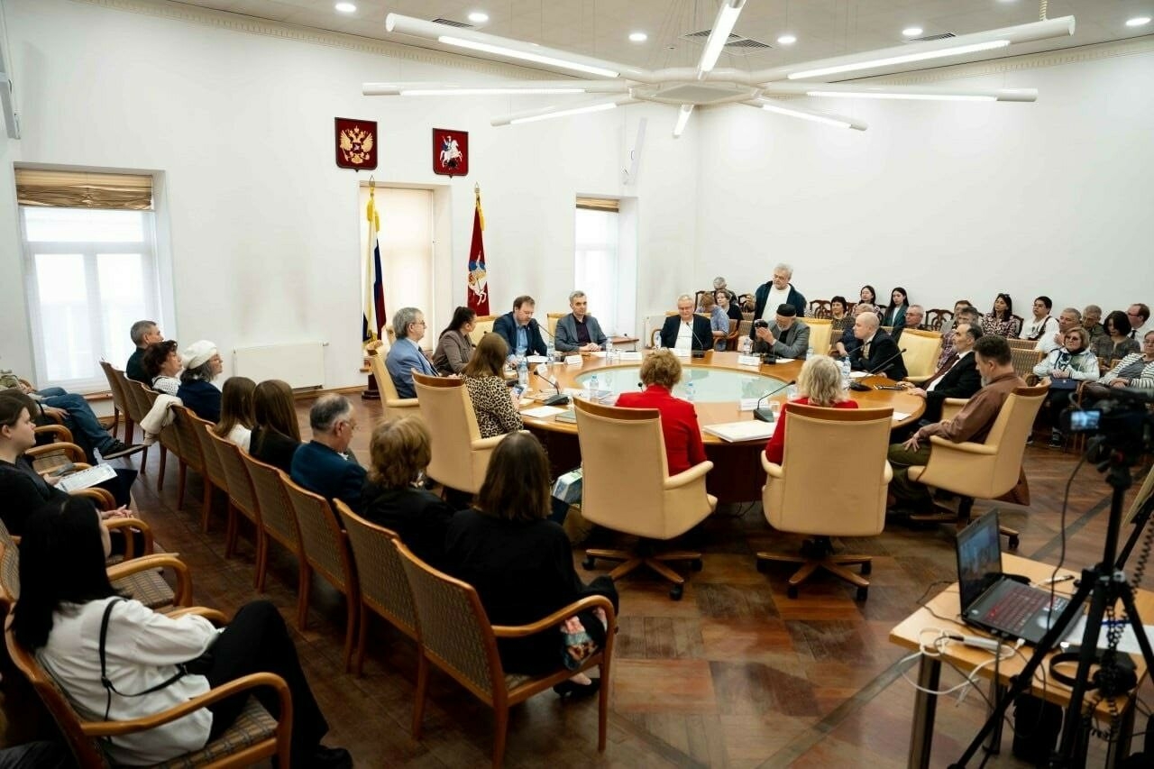 Татарстан галимнәре фестивальдә Идегәй татар эпосына багышланган доклад белән чыгыш ясады