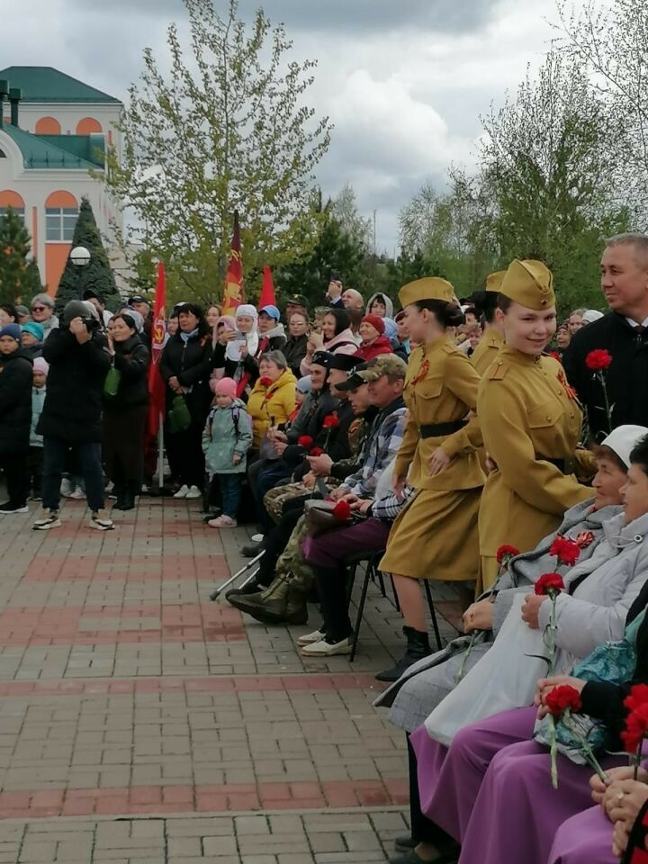 Әтнәдә Бөек Җиңүнең 80 еллыгына багышланган төрле кургәзмәләр эшләде