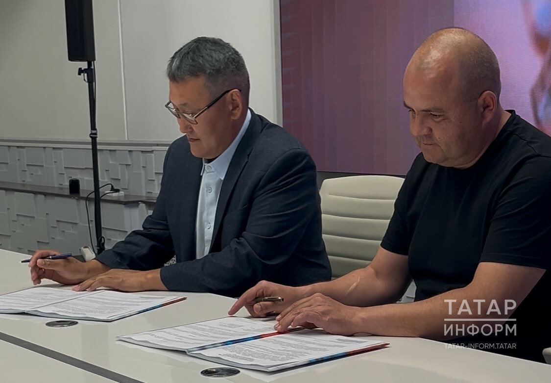 Якутиянең «Саха сирэ» газетасы «Шәһри Казан» белән хезмәттәшлек турында килешү төзеде