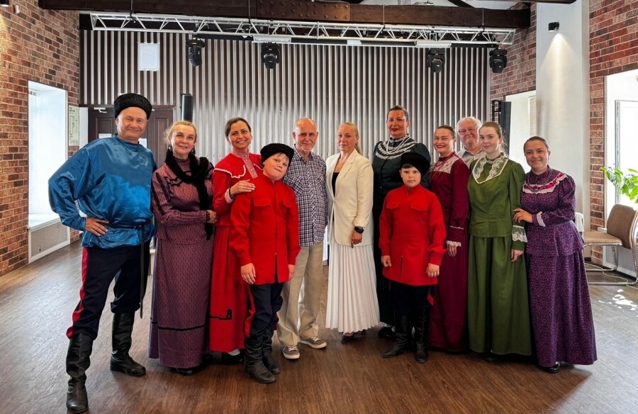 Түбән Кама артистлары Татарстанда казак җырын иң яхшы башкаручылар дип танылды