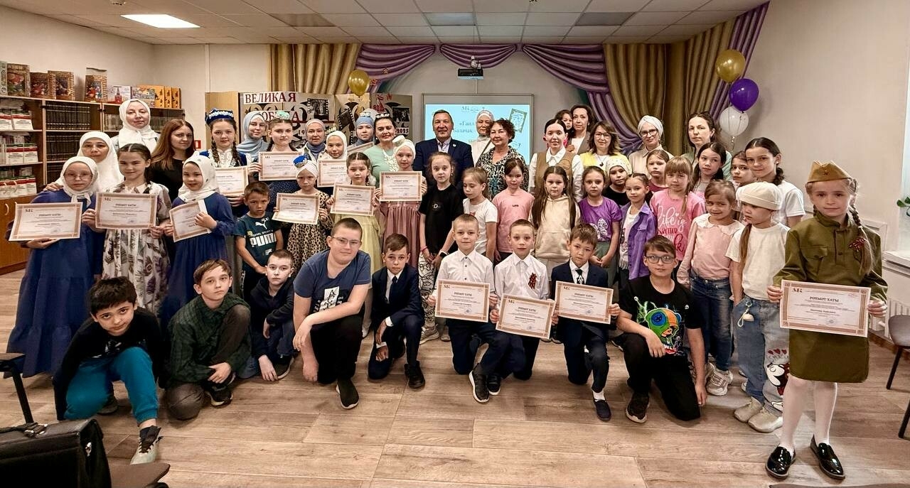 Роберт Миңнуллин исемендәге китапханәдә язучы Рәҗәп Бәдретдинов иҗаты белән танышканнар