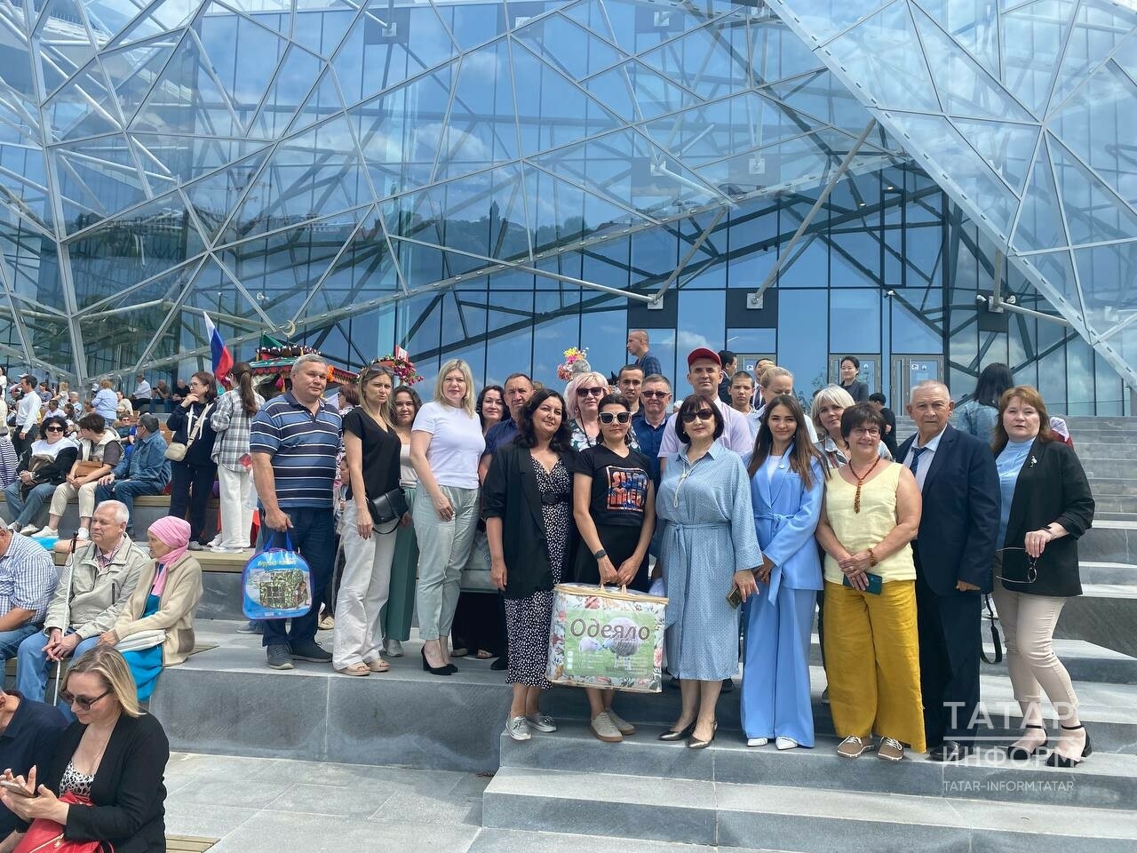 Татарстан Дәүләт алкоголь инспекциясе коллектив белән Сабантуйга бүләк җыюга кушылды