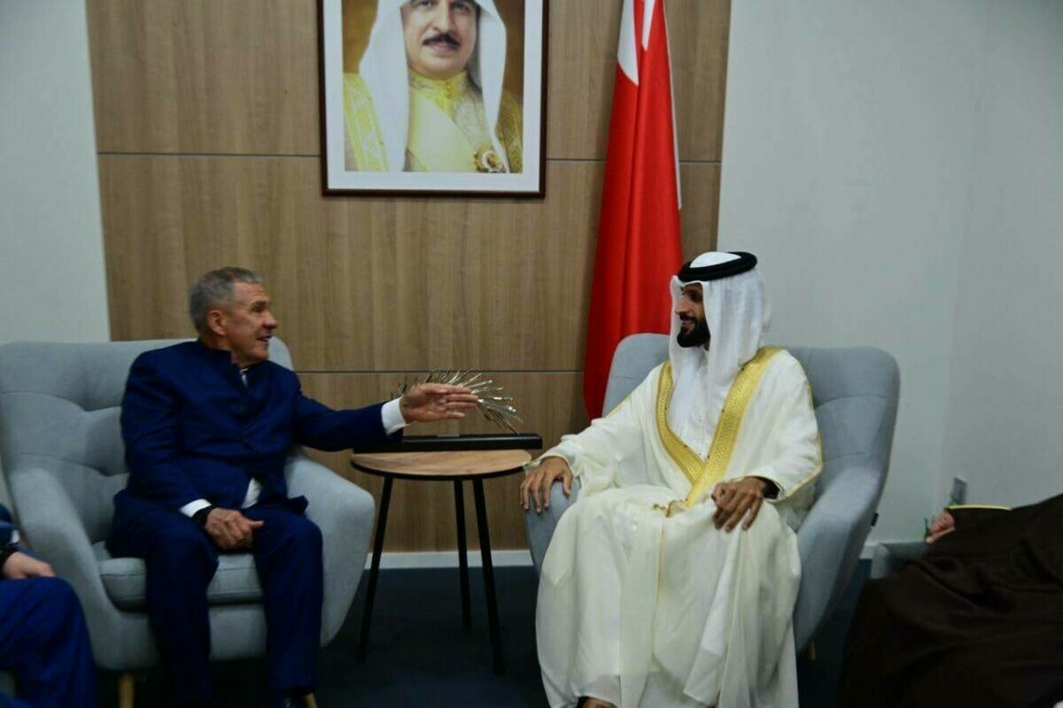 Рөстәм Миңнеханов Бәхрәйн короленең улы белән очрашты